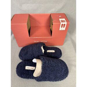 State Of Day Navy Blue Women's Fuzzy Slippers Size Small (5-6) New With Box